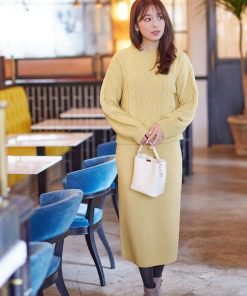 alotta ケーブル柄ニットセットアップ