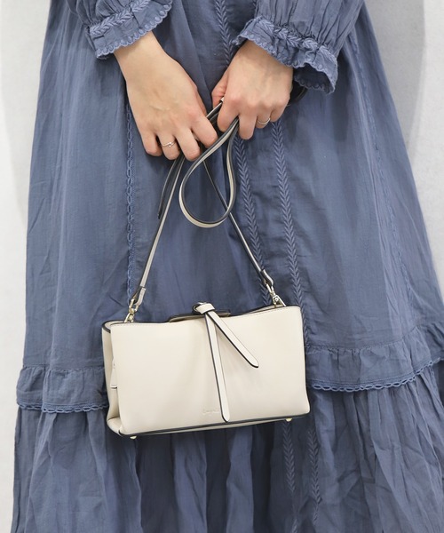 Ungrid ショルダーバッグ バッグ 「Ungrid/アングリッド」アンティークPUレザー 両アオリポケット スマホ&パスポート入れ ミニ ショルダーバッグ レデ - 画像 (2)