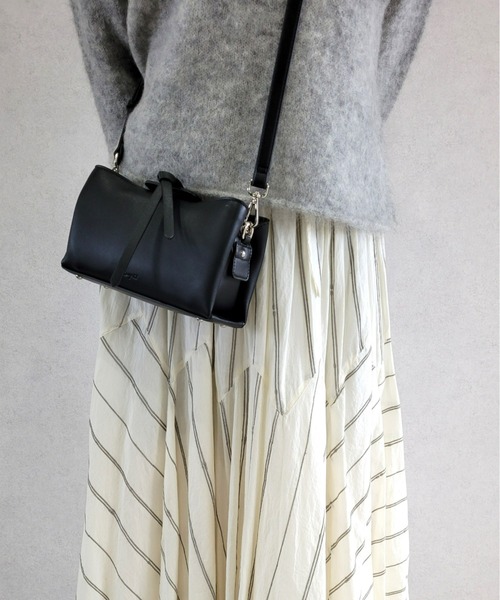 Ungrid ショルダーバッグ バッグ 「Ungrid/アングリッド」アンティークPUレザー 両アオリポケット スマホ&パスポート入れ ミニ ショルダーバッグ レデ - 画像 (3)