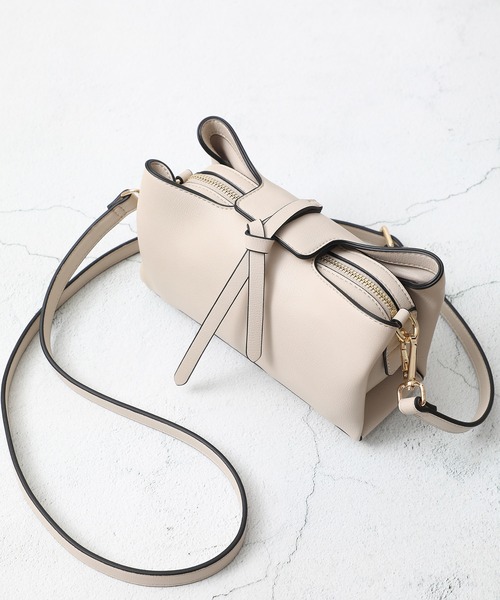 Ungrid ショルダーバッグ バッグ 「Ungrid/アングリッド」アンティークPUレザー 両アオリポケット スマホ&パスポート入れ ミニ ショルダーバッグ レデ - 画像 (8)