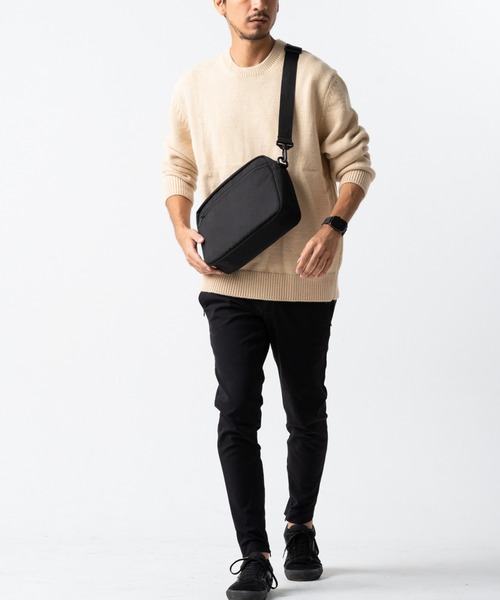 MURA ショルダーバッグ サスティナブル R-PET 撥水抗菌 7ポケット 大容量 スクエア メンズ レディース - 画像 (5)