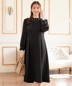 alotta ワンピース ネックパール調タックフレアーワンピース