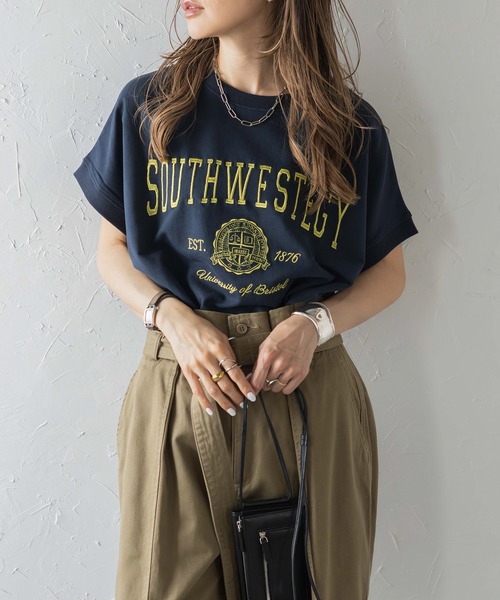 Bonjour Sagan tシャツ カレッジ刺繍ピグメントスウェットTシャツ レディース - 画像 (6)