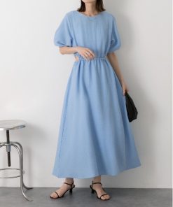 ad thie ワンピース ボリュームスリーブ カットアウトギャザーワンピース