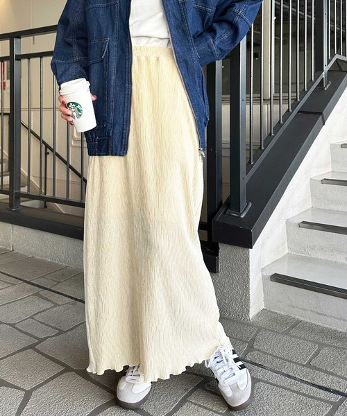 GeeRA スカート 「新色追加」すっきり見え!ベロアプリーツバックスリットロングタイトスカート - 画像 (2)