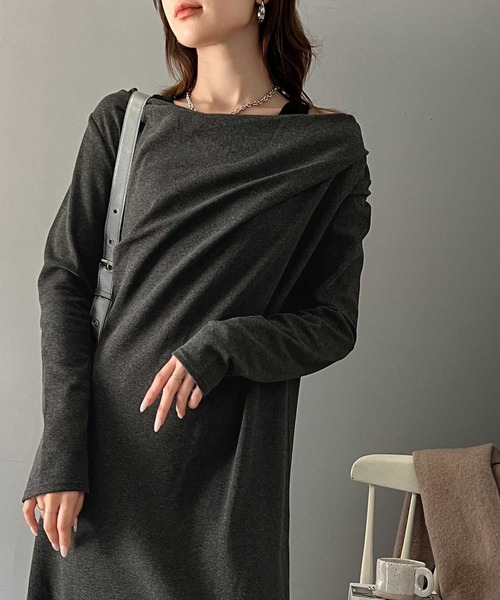 classicalelf ワンピース 大人女性のきれいめリラックススタイル。フライスカットソードレープロングワンピース - 画像 (8)