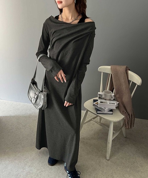 classicalelf ワンピース 大人女性のきれいめリラックススタイル。フライスカットソードレープロングワンピース - 画像 (5)