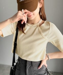 classicalelf tシャツ 鎖骨に視線全集中。ヘルシー美人は首元から。鎖骨魅せレイヤード風半袖トップス レディース