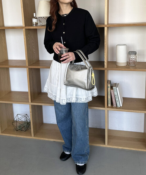 Discoat ショルダーバッグ バッグ チャーム付ソフトスクエアショルダーバッグ レディース - 画像 (6)