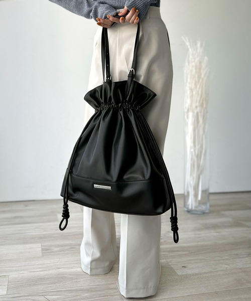 classicalelf トートバッグ 「classicalelf」きゅっと絞って可愛さフェイクレザービッグトートバッグ レディース - 画像 (3)