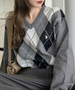 U.S. POLO ASSN. ニット セーター 「Ada.別注 ASSN」アーガイル Vネック トラッド レディース