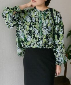 ear PAPILLONNER ブラウス シャツ 花柄ピンタックブラウス「SUM1 STYLE(スミスタイル)」 レディース