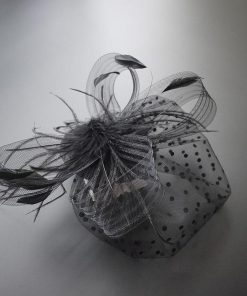 ベール付き　トークハット　ドット柄トーク帽　フォーマル ウェディングヘッドドレス 髪飾り　カクテル帽ブラック　黒色