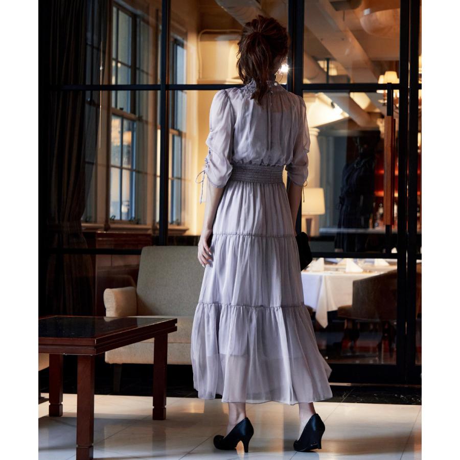 niana 結婚式 ワンピース パーティードレス シアー 透け感 シースルー ティアード ロング シンプル シャーリング 袖 ハイネック 体型カバー ミモレ丈 長袖 袖あり - 画像 (5)