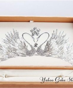 ティアラ ウェディングヘッドドレス ウエディングアクセサリー 結婚式 花嫁 ブライダル 二次会 披露宴 発表会 演奏会 コンサート パーティー 前撮り 成人式