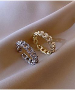 リング 指輪 レディース スワロフスキー 輝き 高品質 フリーサイズ 誕生日 記念日 クリスマス 母の日 テレワーク ランチ会 金属アレルギー対応