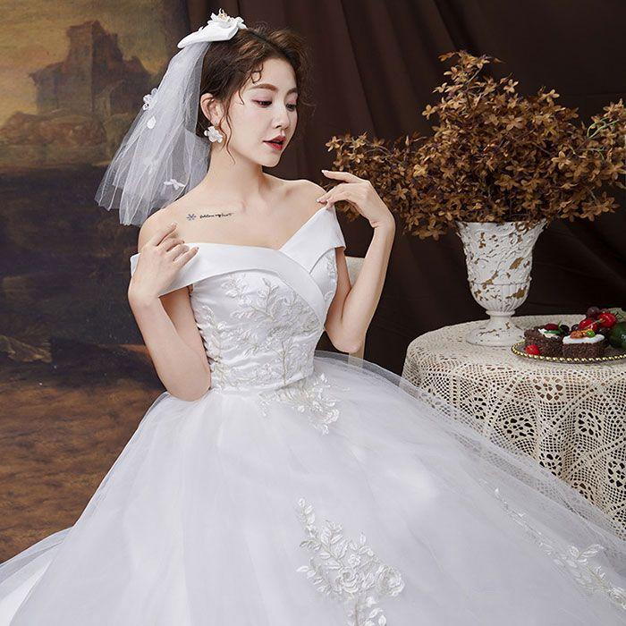 ウェディングドレス ドレス 結婚式 オフショルダー Aライン 花嫁ドレス 二次会 床付きタイプ トレーンタイプ エンパイアドレス フォトウエディング リゾートウエ - 画像 (5)