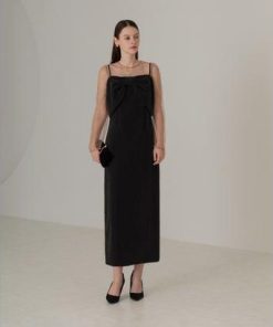 レジャ Leja 2WAYリボンビスチェドットストーンベロアIラインドレスワンピース美脚効果結婚式 パーティードレス 成人式 20代 30代 40代