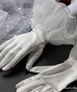ウェディンググローブ ウエディンググローブ ミディアムグローブ サテン フリル 指あり ウェディング 手袋 ブライダル 結婚式 花嫁 二次会 披露宴 前撮り