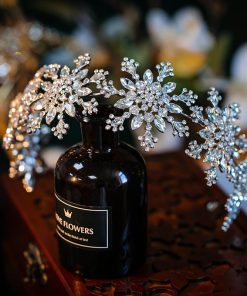 ヘッドドレス カチューシャ ブライダル ウェディング 雪花 シルバー ティアラ 結婚式 花嫁 二次会 パーティー ヘアアクセサリー 髪飾り 海外挙式