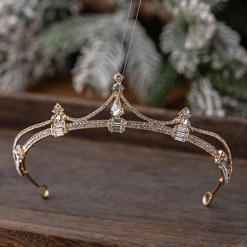 王冠 かんむり ティアラ 花嫁 ウエディング 誕生日 結婚式 発表会 成人式 クリスマス ヘアアクセサリー 写真撮影 上質 パーティー - 画像 (8)