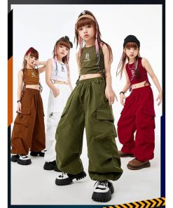 韓国 発表会 キッズ ダンス衣装 ブラウン グリーン ホワイト ワインレッド セットアップ 女の子 可愛い 秋 夏 ストリート レッスン着 練習 ヘソ出し 団体服 応援