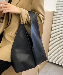 トライアングルバッグ トートバッグ エコバッグ レザー ワンショルダー 黒 ブラック