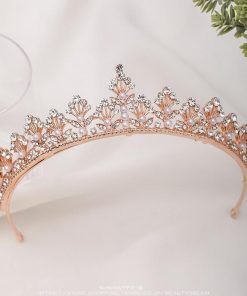 【特価】ウェディングティアラ ブライダル ヘアアクセ クリスタル ウェディング 豪華 上品ティアラ パーティー ジュエリー ブライダル小物 結婚式
